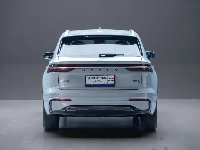 GEELY MONAJRO 2022