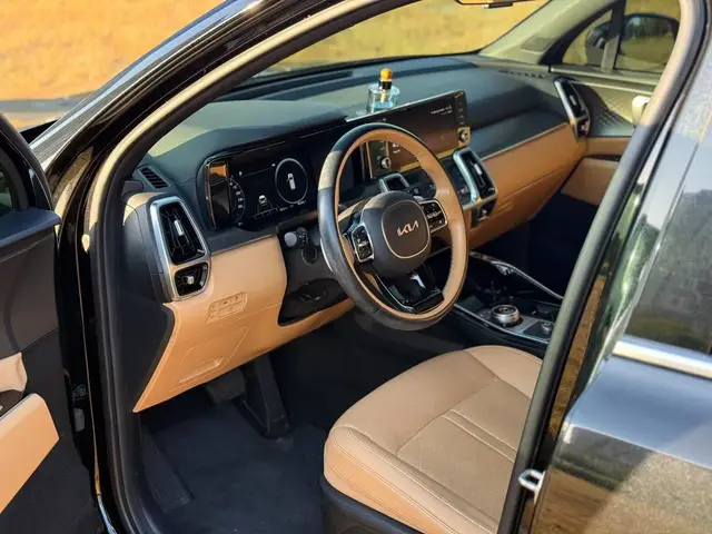 KIA SORENTO NOBLESSE 2023