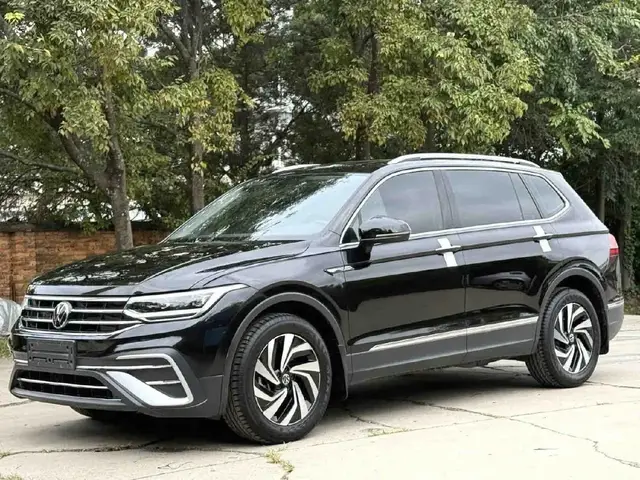 VOLKSWAGEN TIGUAN L 2WD 2023