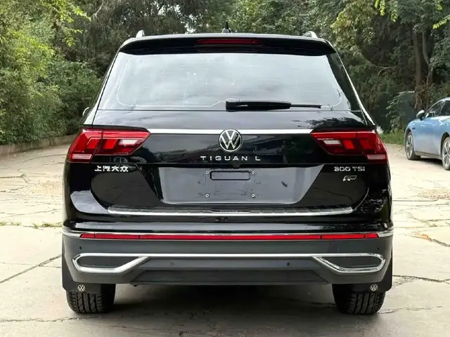 VOLKSWAGEN TIGUAN L 2WD 2023