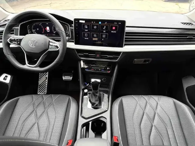 VOLKSWAGEN TIGUAN L 2WD 2023