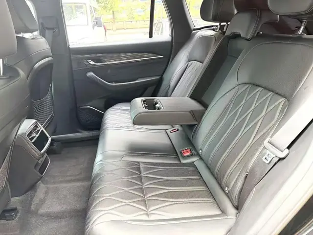 GEELY XINGYUE L 2026