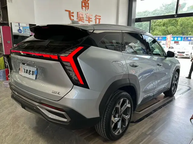 GEELY BOYUE L TOP 2023