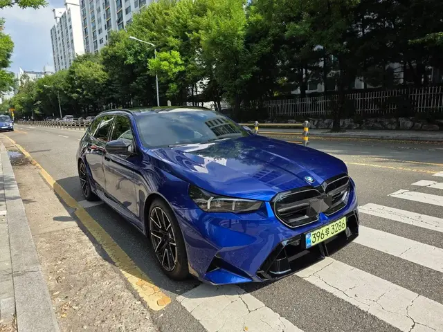 BMW M5 TOURING 2026