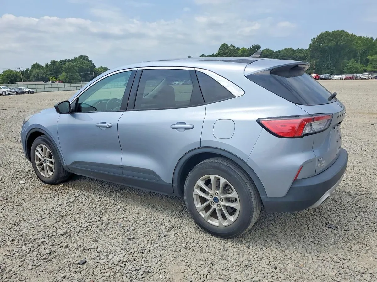 FORD ESCAPE SE 2022