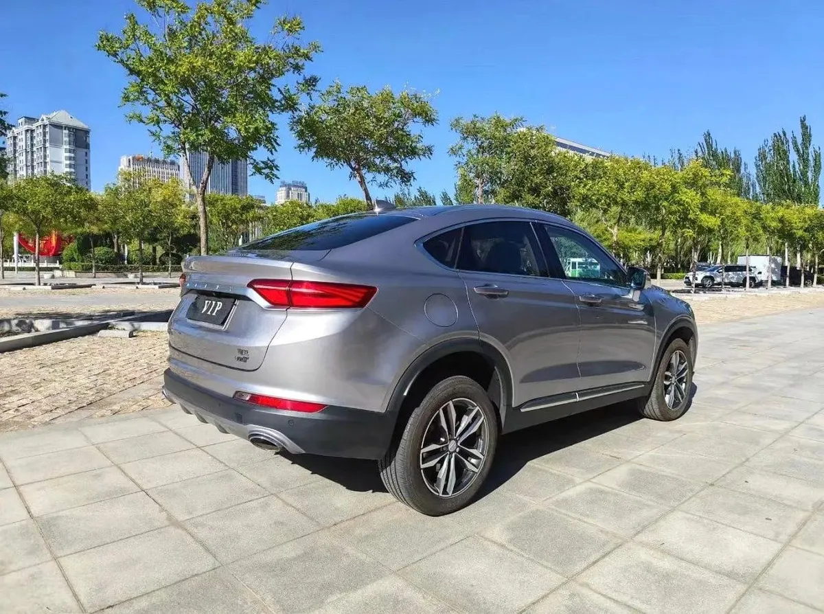 GEELY TUGELLA 2019