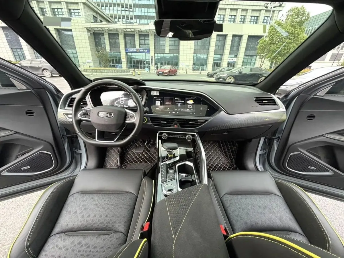 GEELY TUGELLA 2021