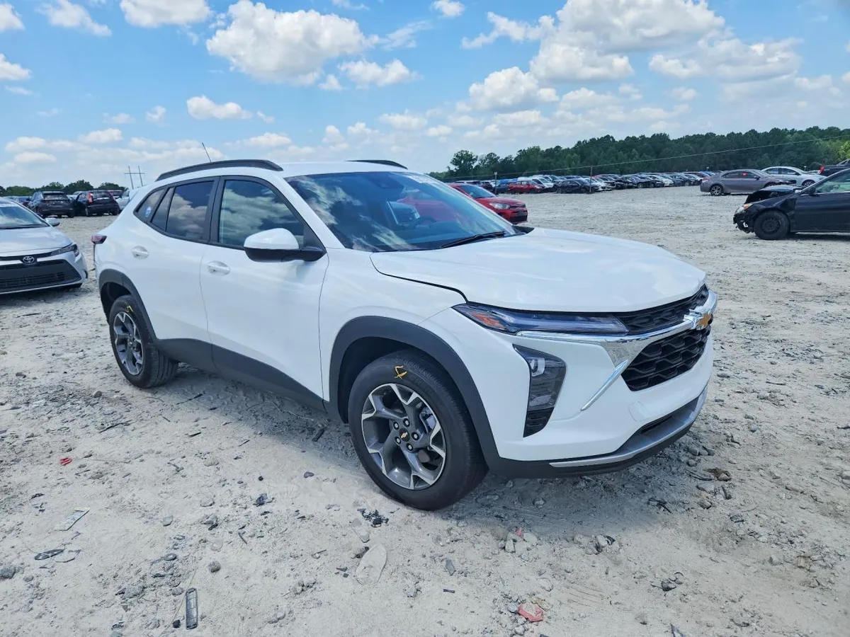 CHEVROLET TRAX 2024