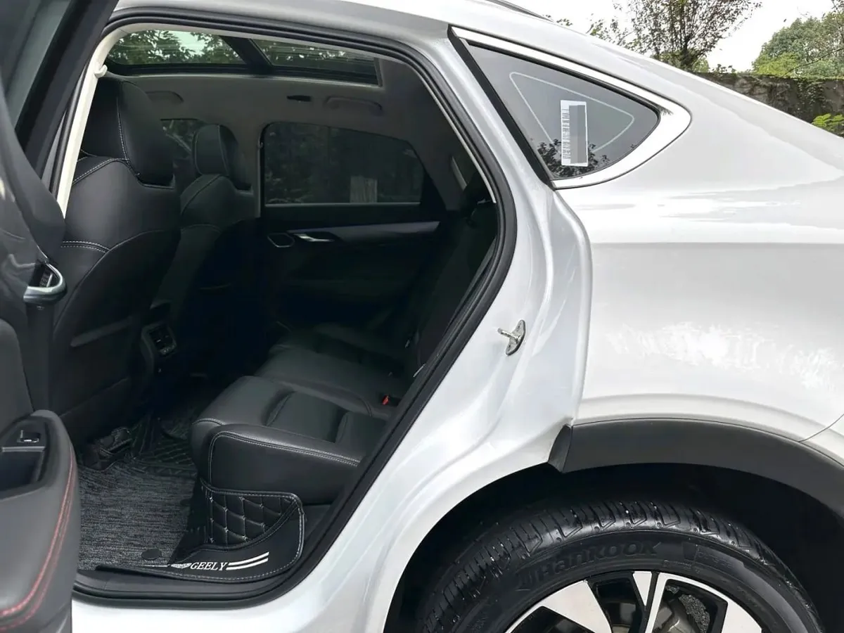 GEELY TUGELLA LIGHTNING EDITION 2022