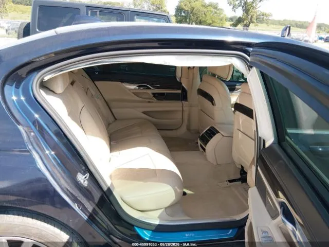 BMW 740I 2016