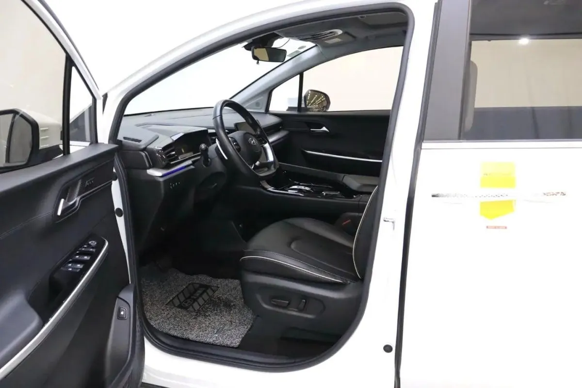 HYUNDAI CUSTO 2022