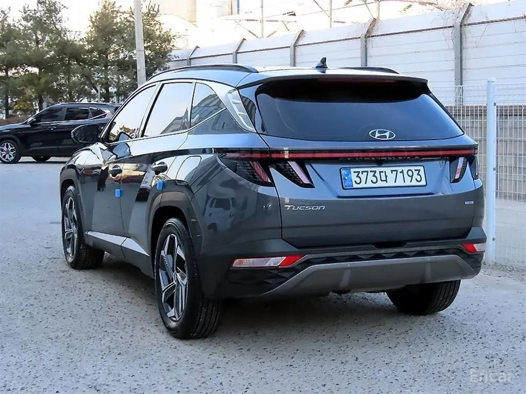 HYUNDAI TUCSON 2023