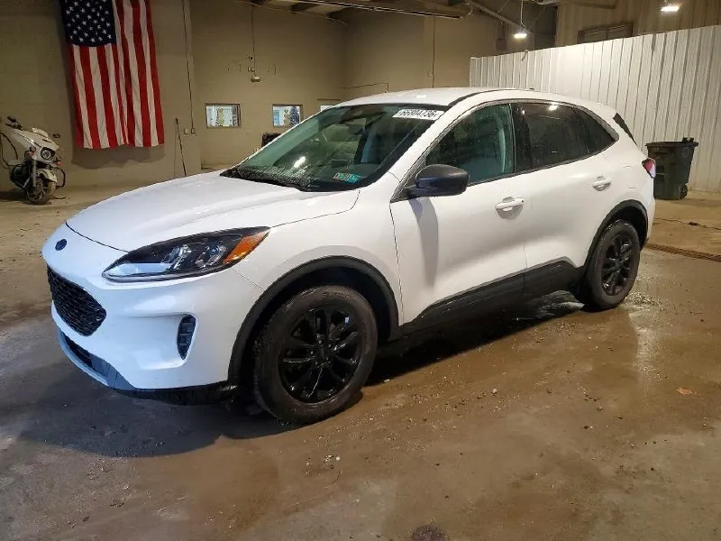 FORD ESCAPE SE 2022