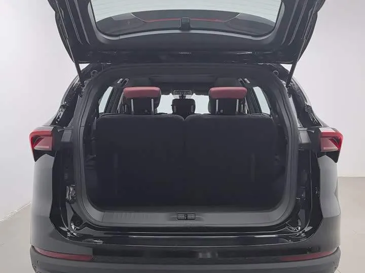 JETOUR X70 PLUS 2022