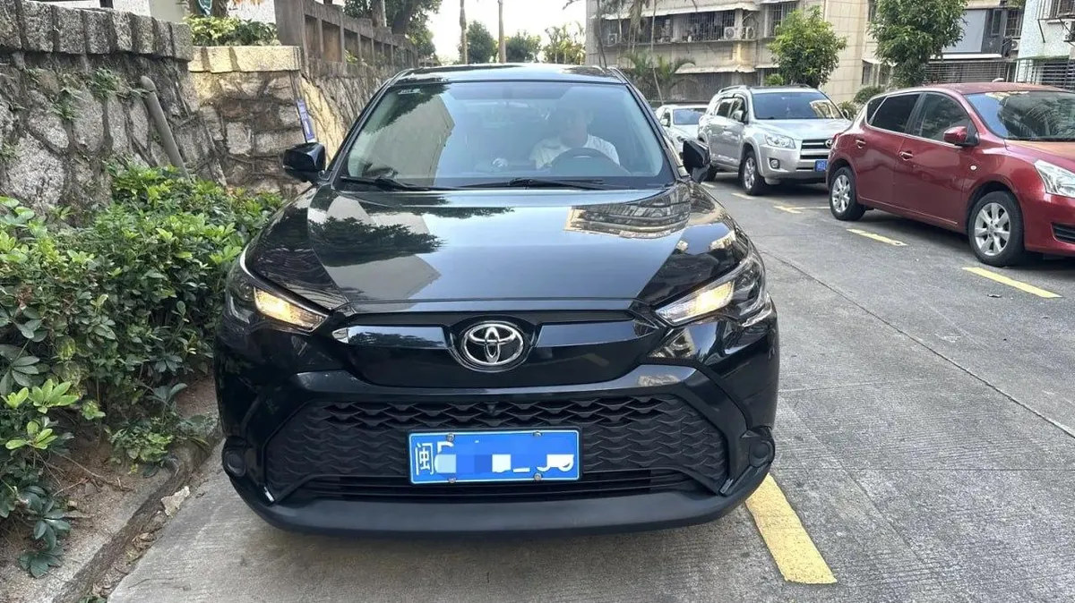 TOYOTA COROLLA CROSS 2023