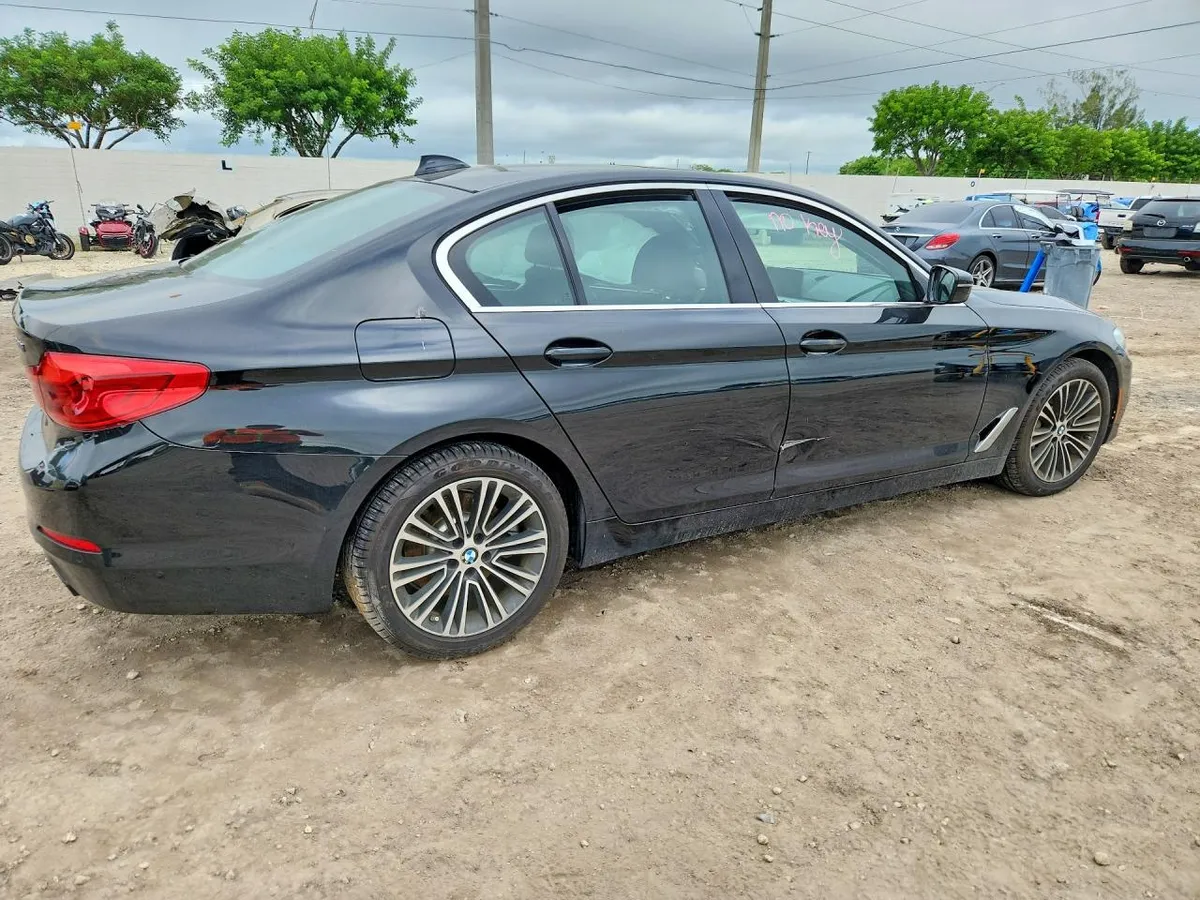 BMW 530I 2019