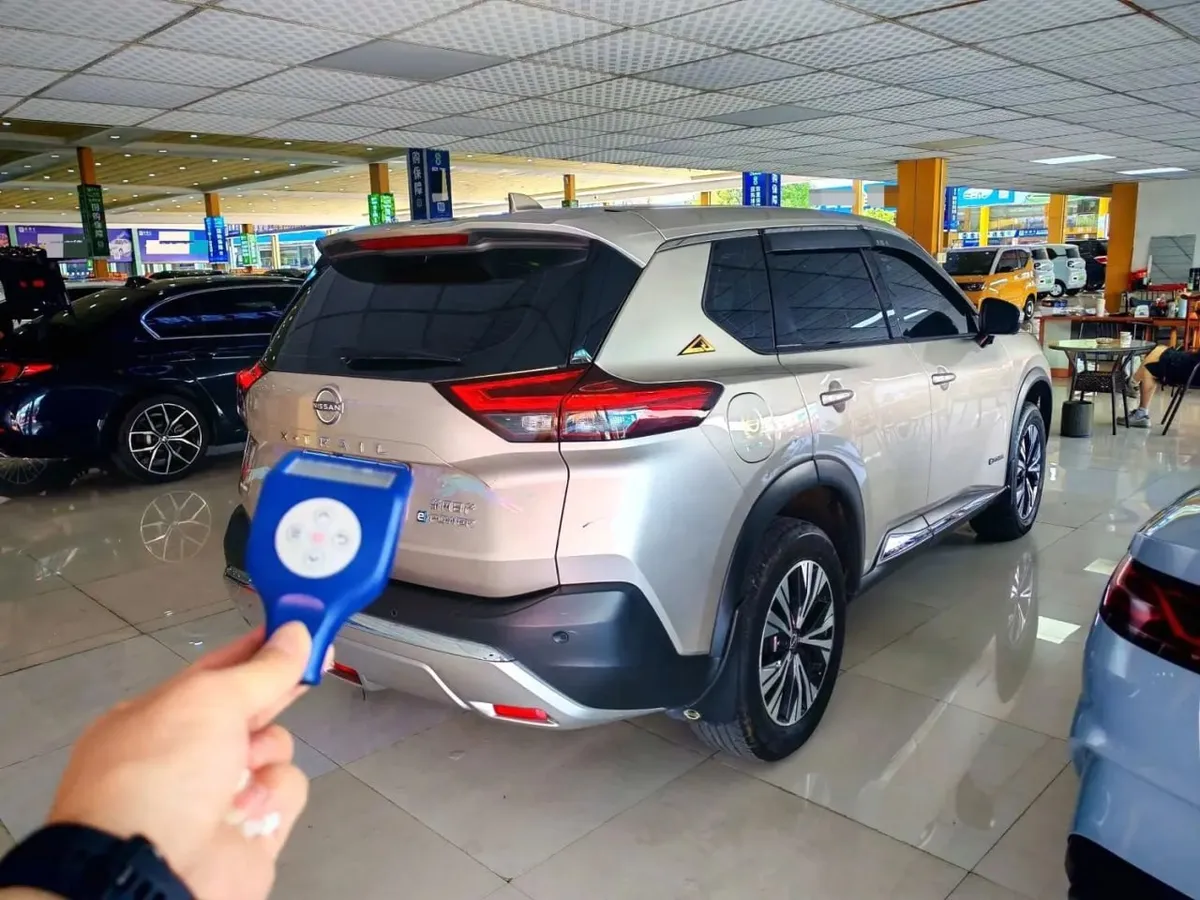 NISSAN X-TRAIL E-POWER 2023