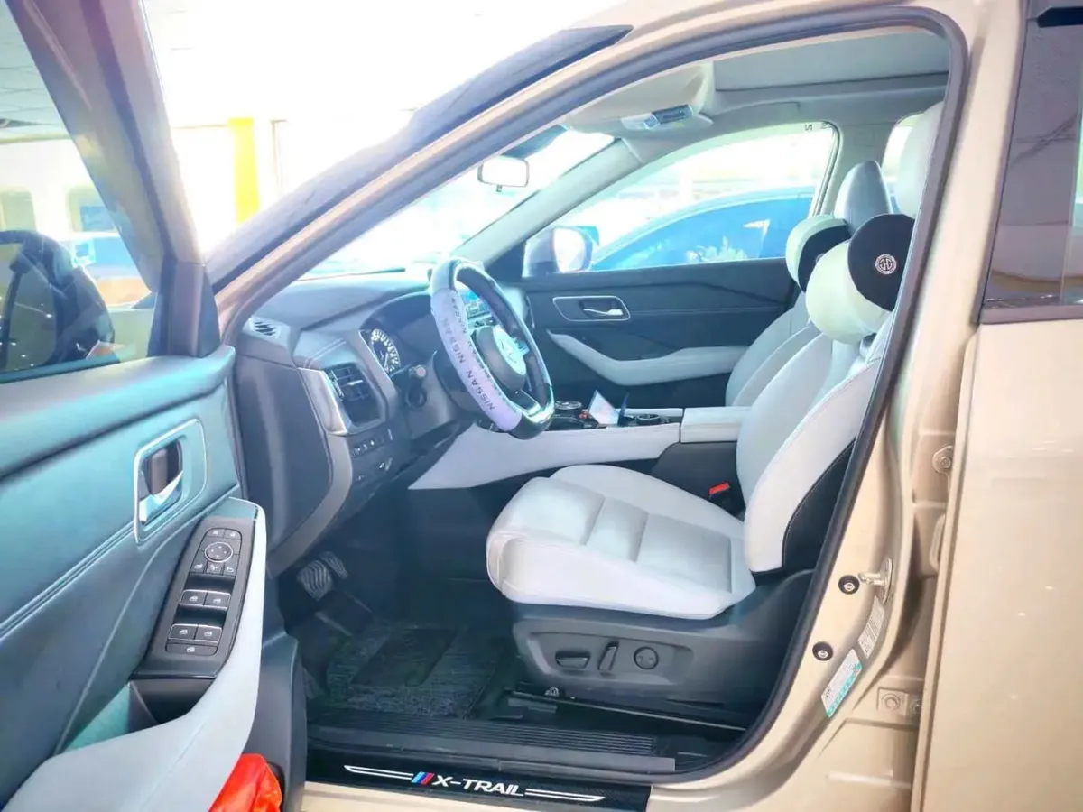 NISSAN X-TRAIL E-POWER 2023