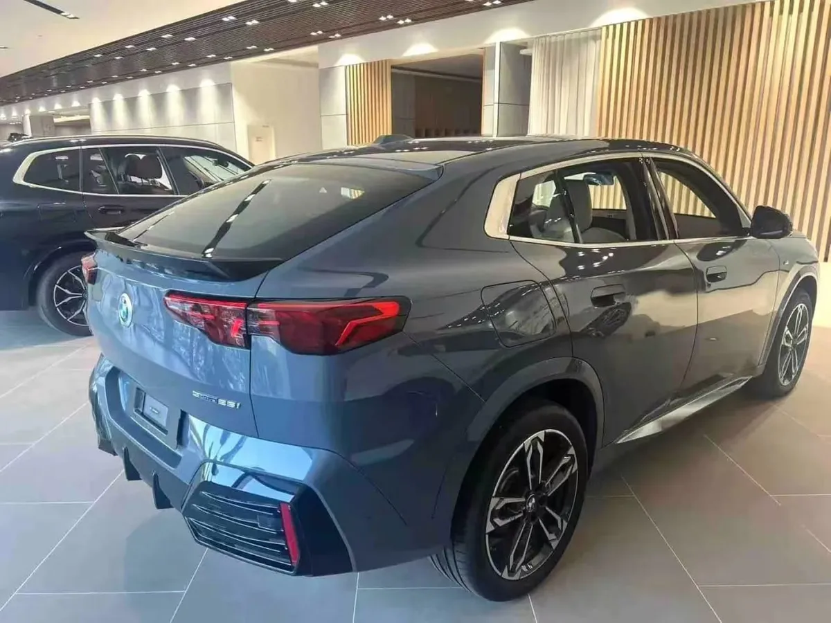 BMW X2 2023