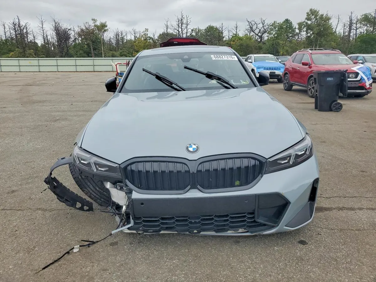 BMW 330XI 2024