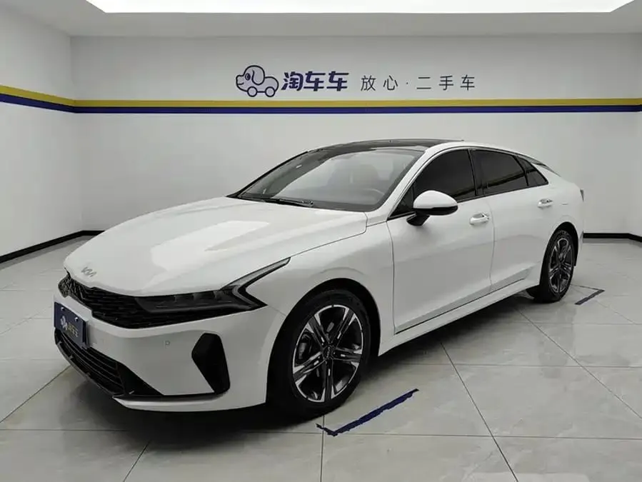 KIA K5 2022