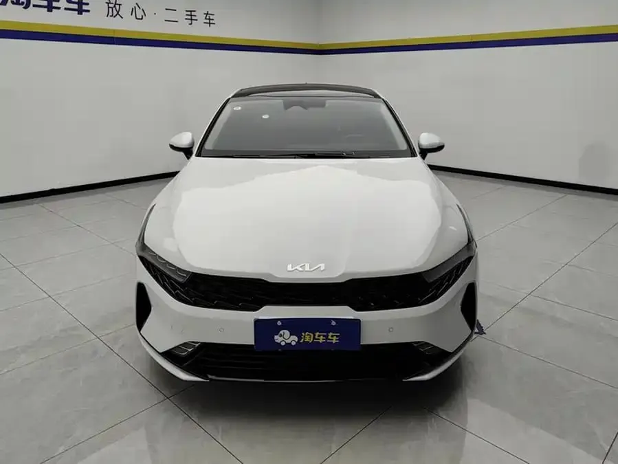 KIA K5 2022