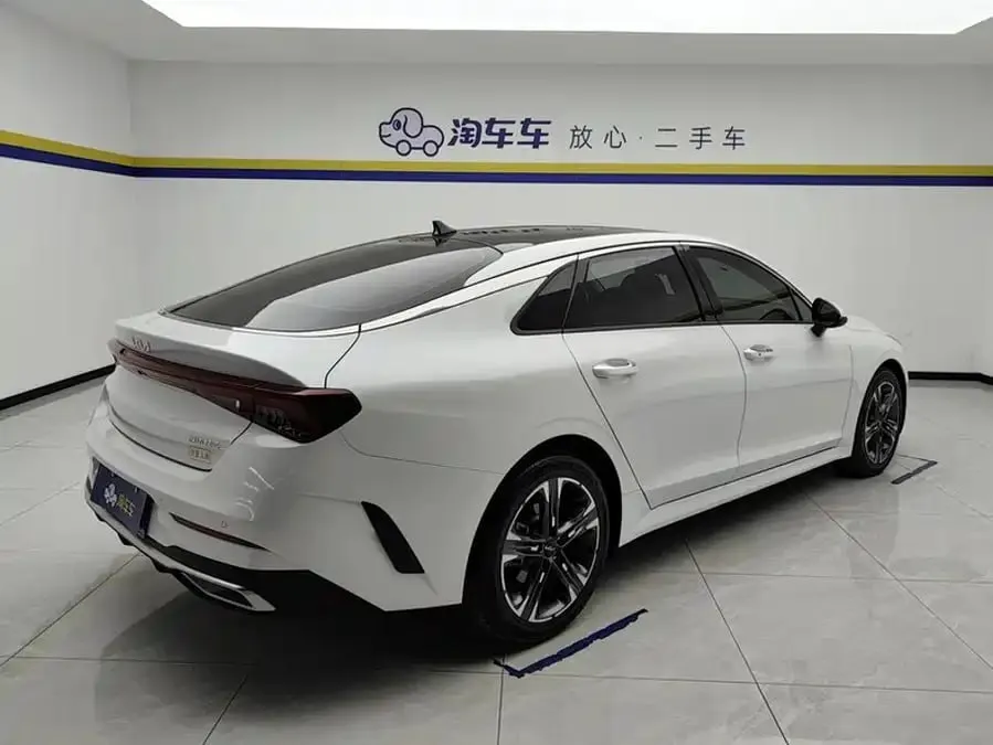KIA K5 2022