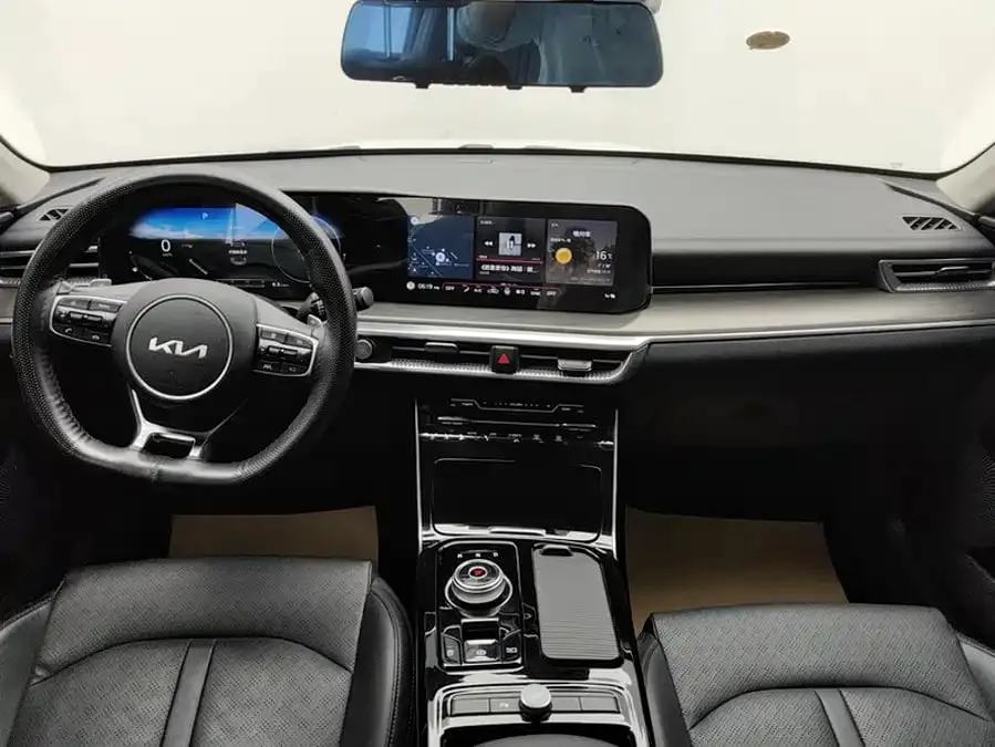 KIA K5 2022