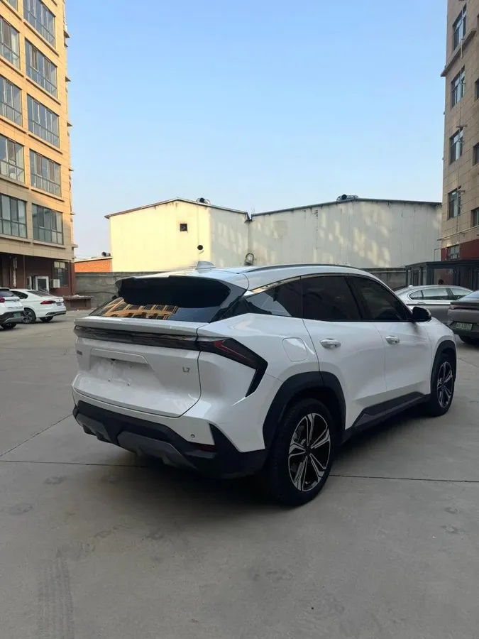GEELY GALAXY L7 2023