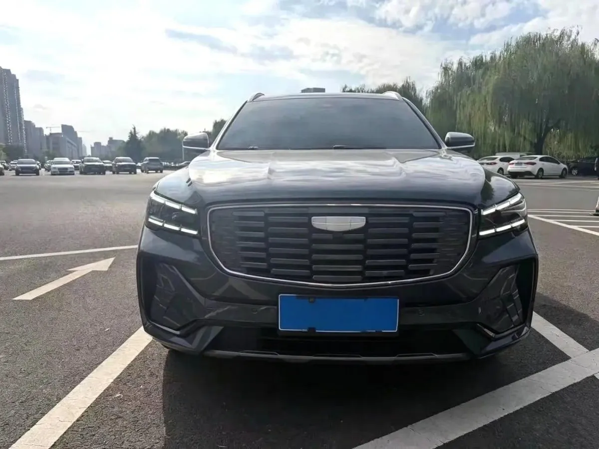 GEELY MONJARO 2022