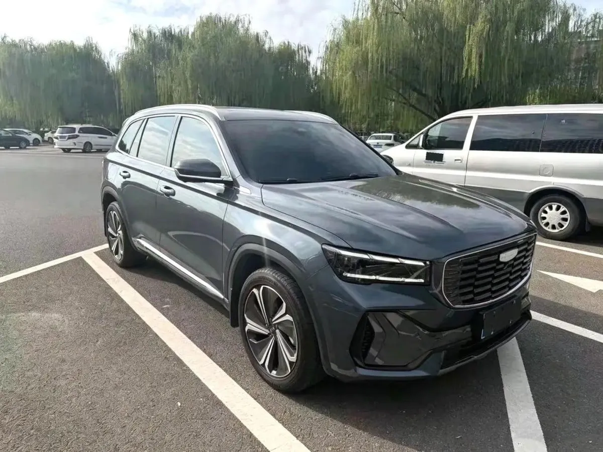 GEELY MONJARO 2022