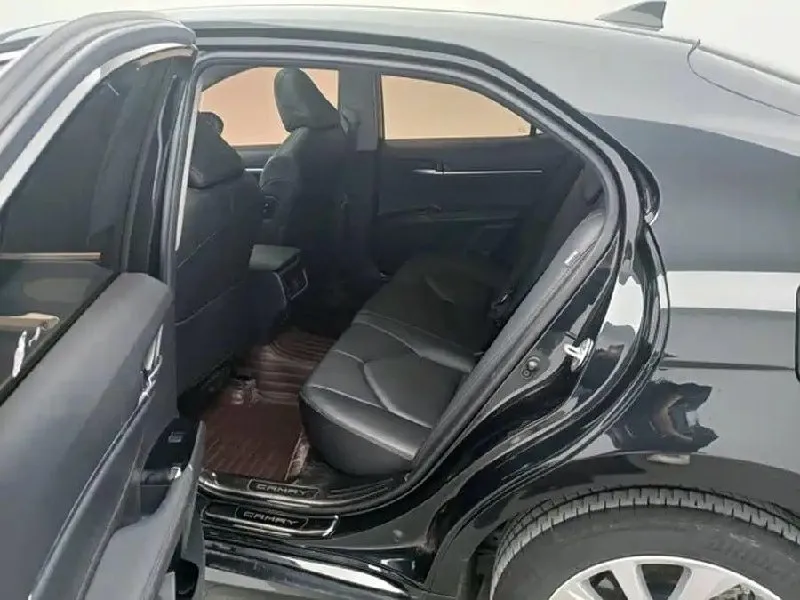 TOYOTA CAMRY 2022