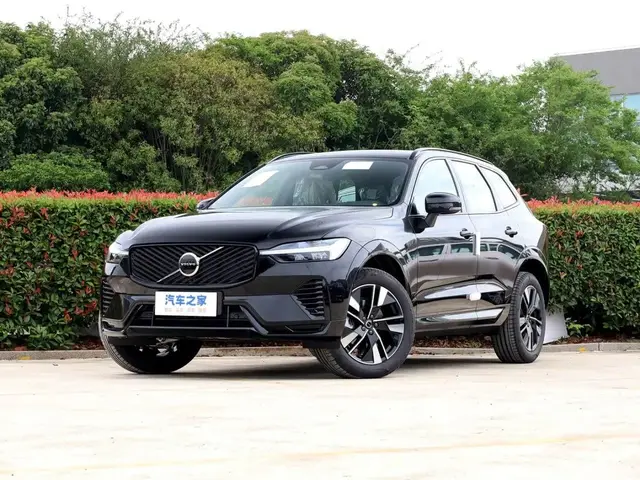 VOLVO XC60 2026