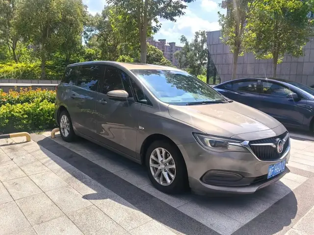 BUICK GL6 2018