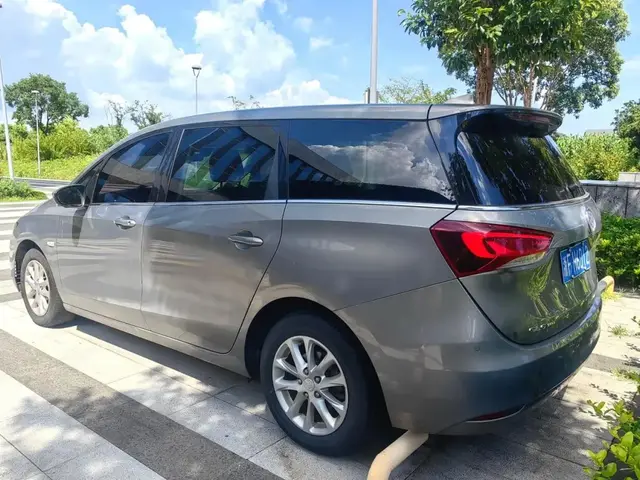 BUICK GL6 2018