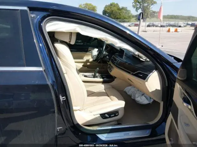 BMW 740I 2016