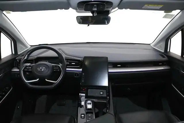 HYUNDAI CUSTO 2022