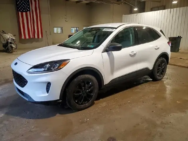 FORD ESCAPE SE 2022