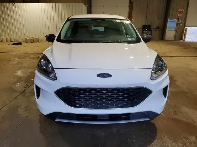FORD ESCAPE SE 2022