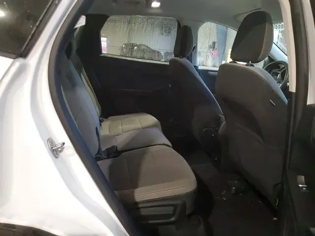 FORD ESCAPE SE 2022