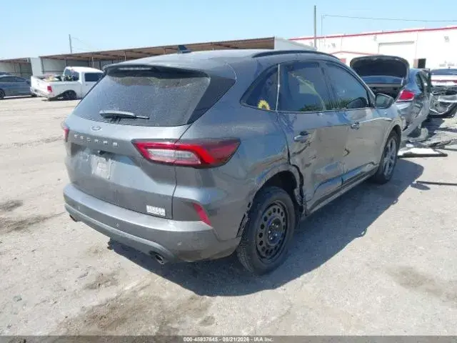 FORD ESCAPE ST-LINE 2023