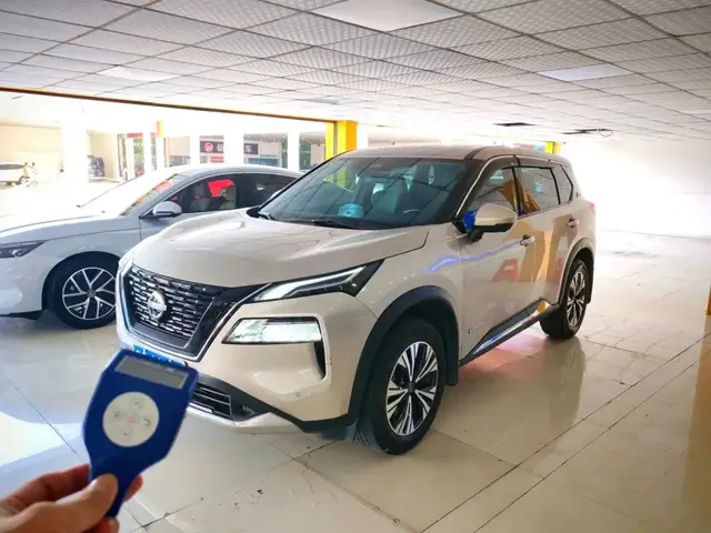 NISSAN X-TRAIL E-POWER 2023