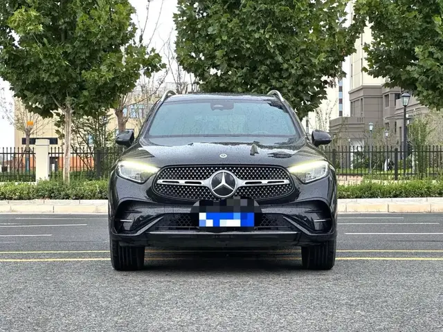 MERCEDES-BENZ GLC-CLASS 2023