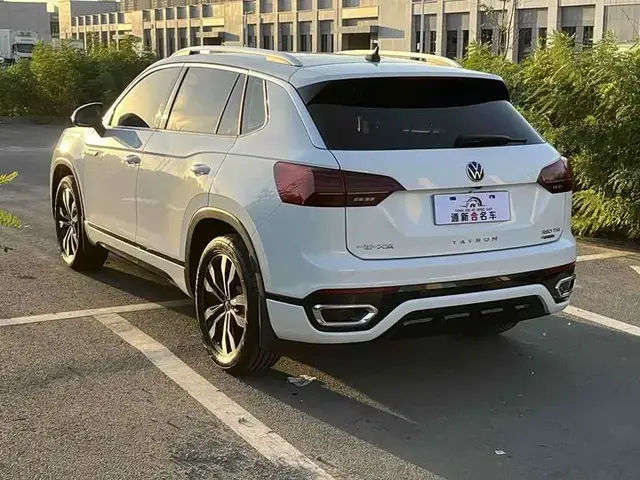 VOLKSWAGEN TAYRON 2022
