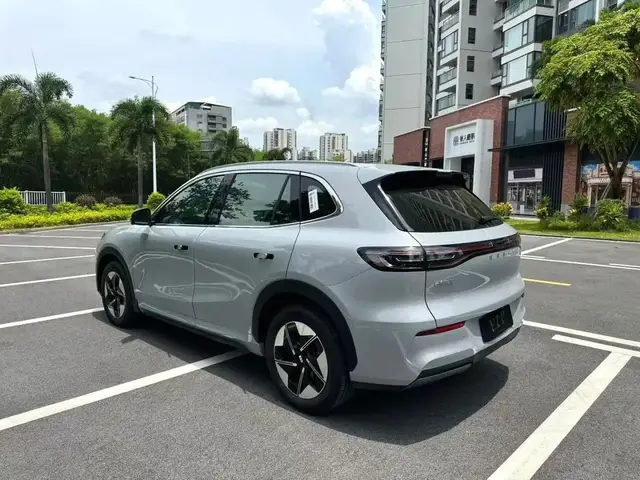 GEELY GALAXY E5 2025