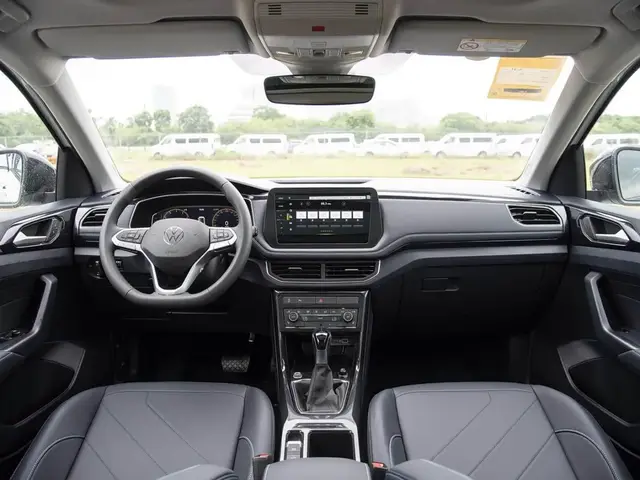 VOLKSWAGEN THARU 2026