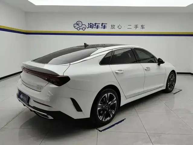 KIA K5 2022