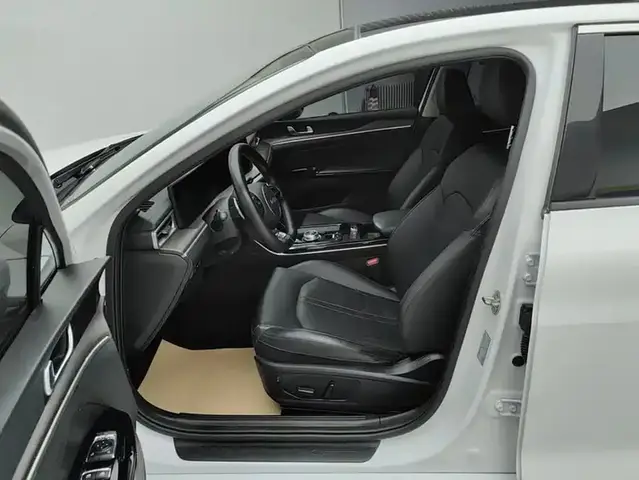 KIA K5 2022