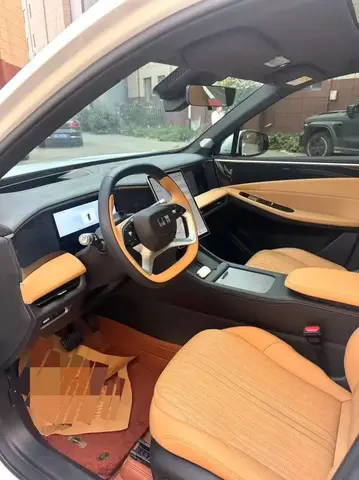 GEELY GALAXY L7 2023