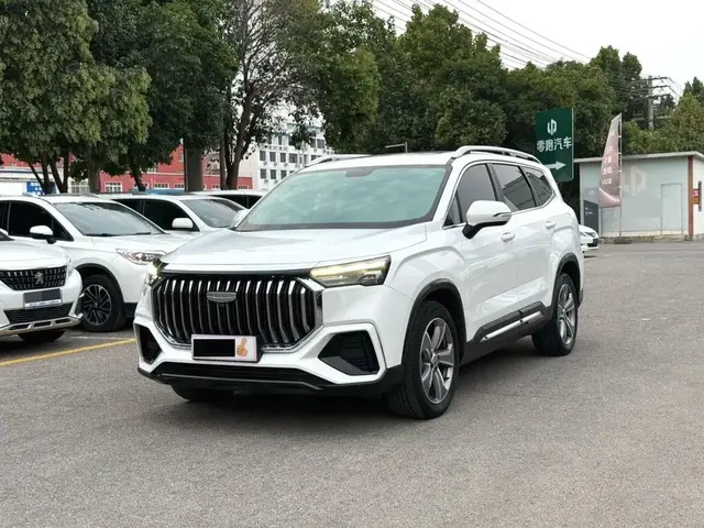 GEELY OKAVANGO 2023